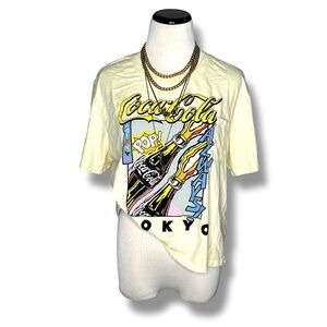 🗝️ Coca-Cola Cream T-Shirt with Graphic size XL cropped